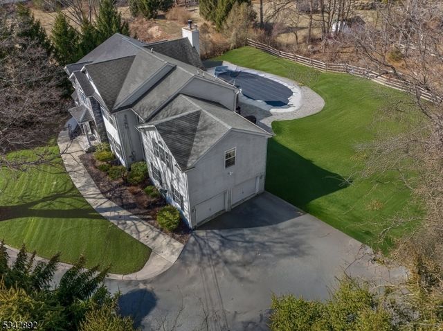 522 Stanhope Rd, Byram Twp., NJ 07871