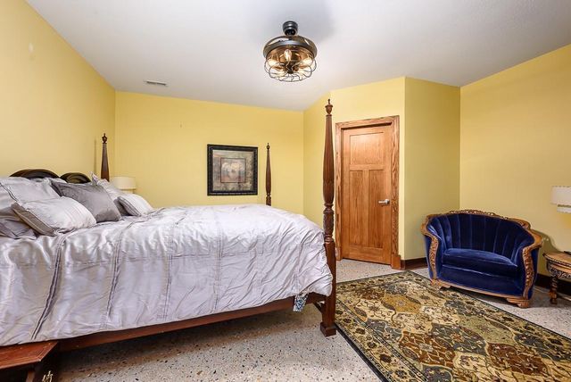 27362 187th Street, Leavenworth, KS 66048
