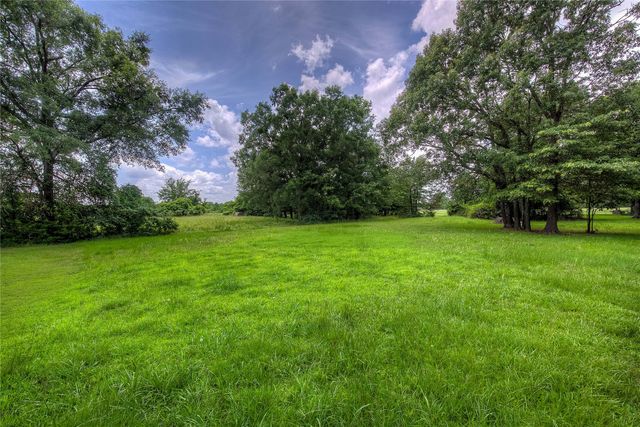 225 Rs County Road 1278, Emory, TX 75440