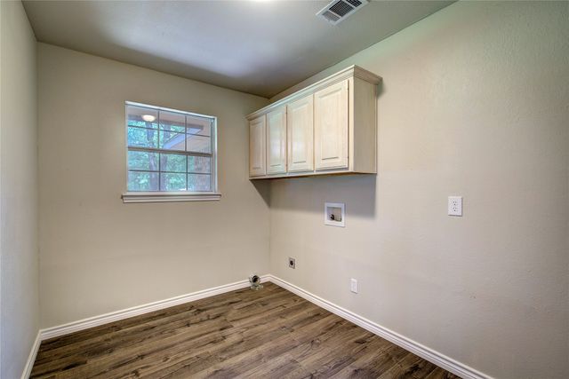 225 Rs County Road 1278, Emory, TX 75440