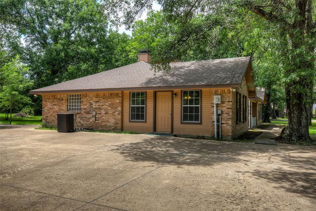 225 Rs County Road 1278, Emory, TX 75440