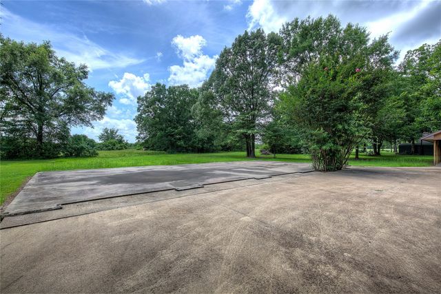 225 Rs County Road 1278, Emory, TX 75440