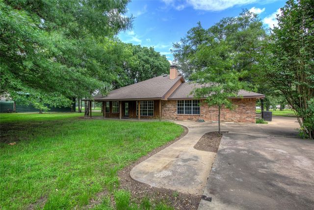 225 Rs County Road 1278, Emory, TX 75440