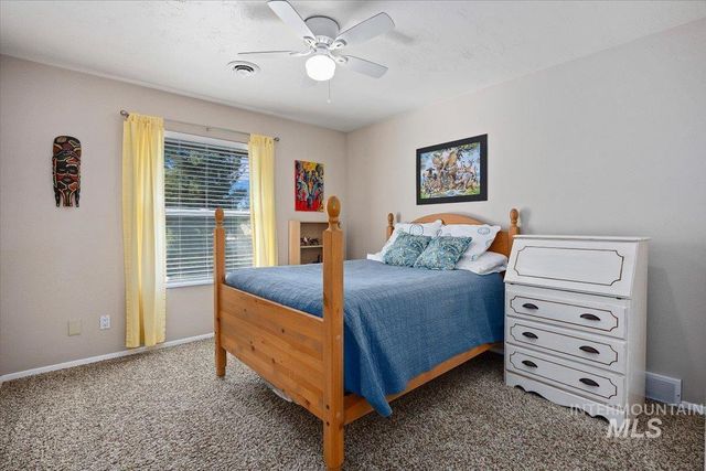 2028 Candleridge Drive, Twin Falls, ID 83301