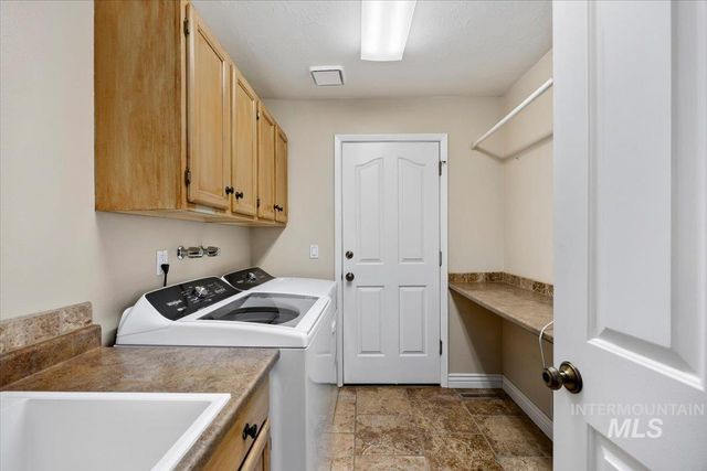 2028 Candleridge Drive, Twin Falls, ID 83301