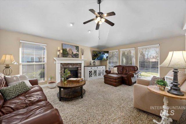 2028 Candleridge Drive, Twin Falls, ID 83301