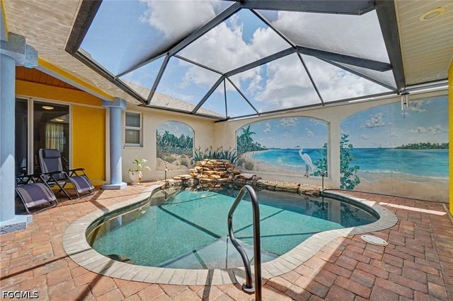 2911 NW 14th TER, Cape Coral, FL 33993