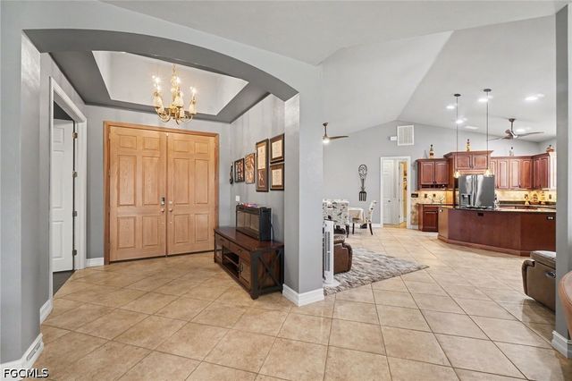 2911 NW 14th TER, Cape Coral, FL 33993