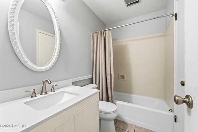 109 Saint Nicholas Drive, Lafayette, LA 70506