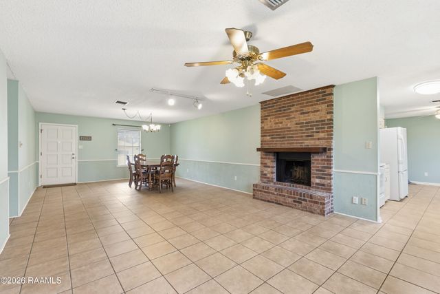 109 Saint Nicholas Drive, Lafayette, LA 70506