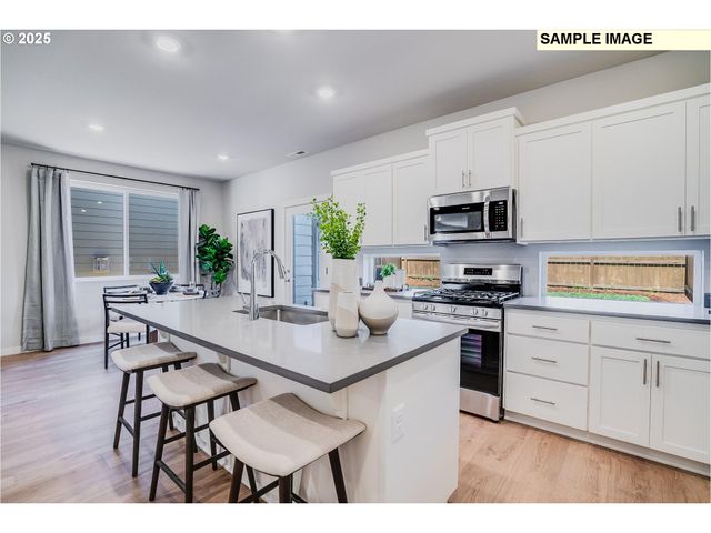 23803 Sw BLACK TORTOISE Ter, Tualatin, OR 97062