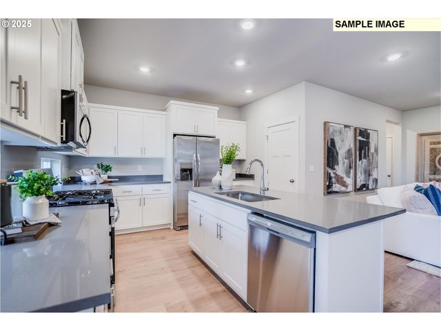 23803 Sw BLACK TORTOISE Ter, Tualatin, OR 97062