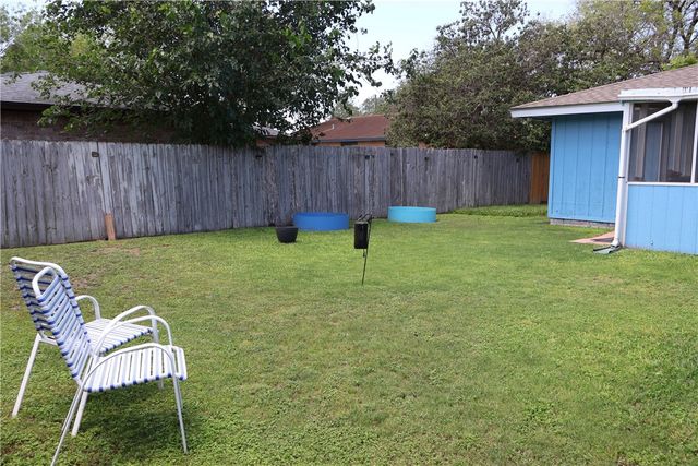 11617 Cripple Creek Dr, Corpus Christi, TX 78410