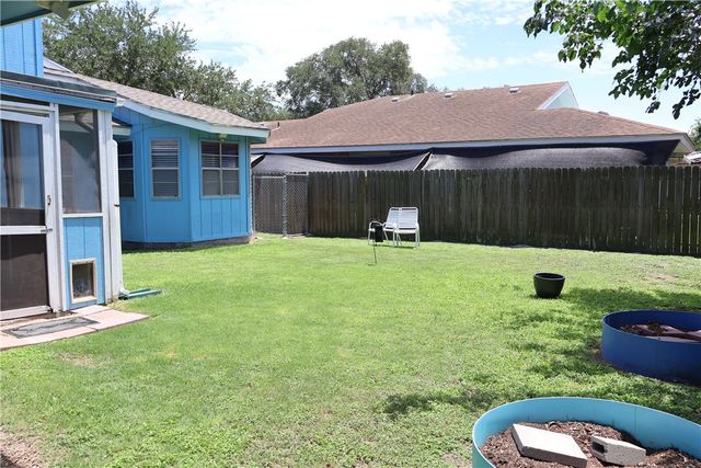 11617 Cripple Creek Dr, Corpus Christi, TX 78410