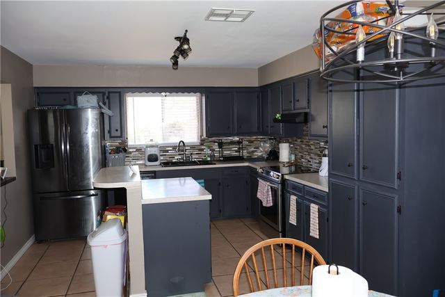 11617 Cripple Creek Dr, Corpus Christi, TX 78410