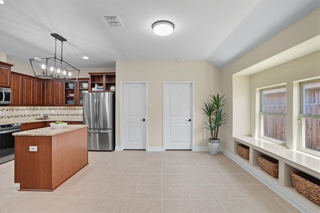 15825 Cozumel Dr, Corpus Christi, TX 78418