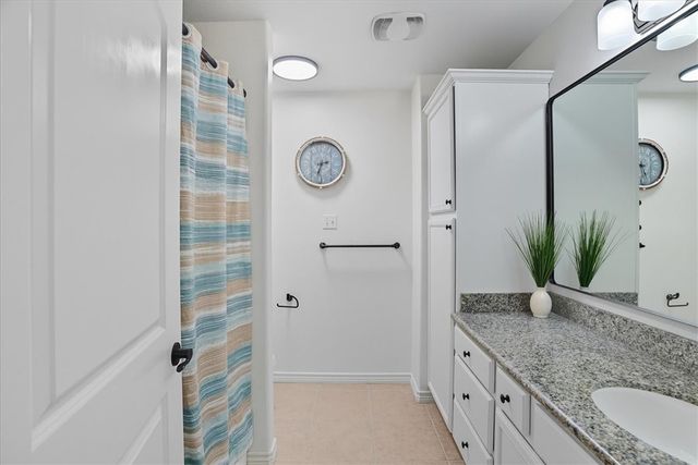 15825 Cozumel Dr, Corpus Christi, TX 78418