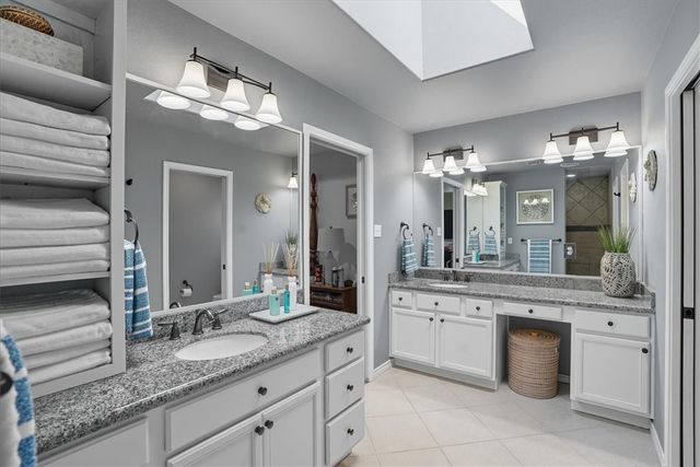 15825 Cozumel Dr, Corpus Christi, TX 78418