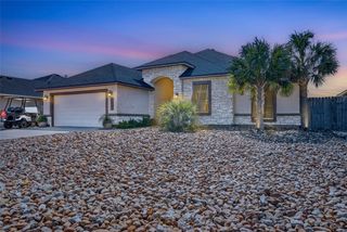 15825 Cozumel Dr, Corpus Christi, TX 78418