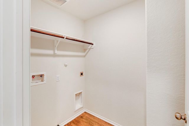 9302 Laiden Creek Trail, Conroe, TX 77303