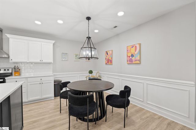 127 E Victoria Road, Spartanburg, SC 29301