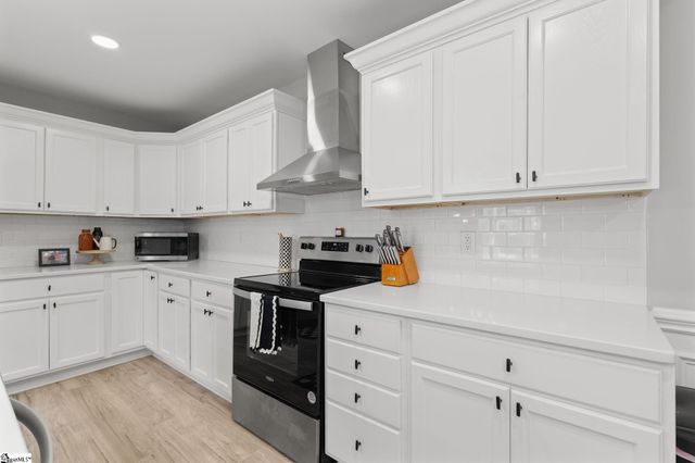 127 E Victoria Road, Spartanburg, SC 29301