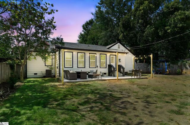 127 E Victoria Road, Spartanburg, SC 29301