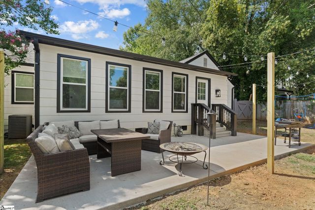 127 E Victoria Road, Spartanburg, SC 29301