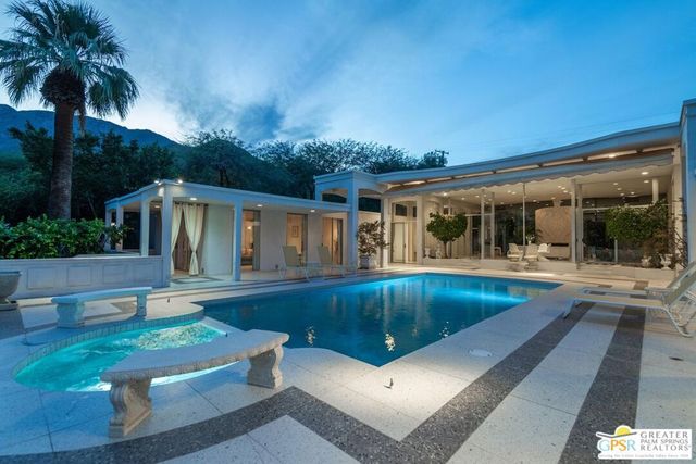 690 W Stevens Road, Palm Springs, CA 92262