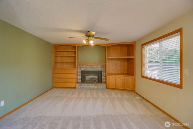 15517 NE 9th Circle, Vancouver, WA 98684