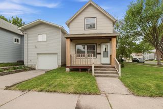 256 Rose Avenue W, Saint Paul, MN 55117