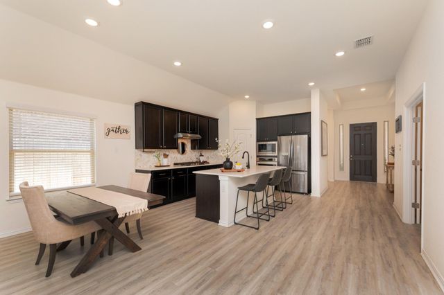 360 Jefferson DR, Kyle, TX 78640