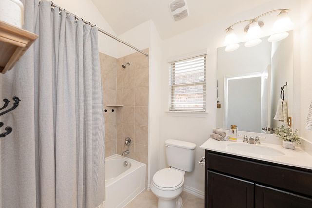 360 Jefferson DR, Kyle, TX 78640