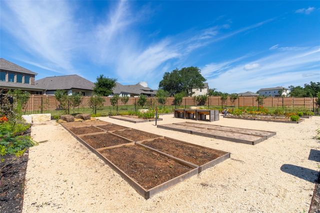 360 Jefferson DR, Kyle, TX 78640
