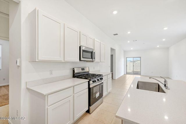 7065 W Indian Clover Way, Tucson, AZ 85757