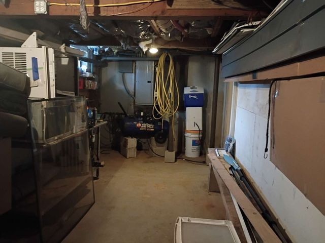6 Tilden Ave, Scituate, MA 02066
