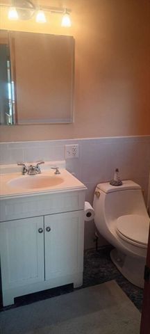 6 Tilden Ave, Scituate, MA 02066