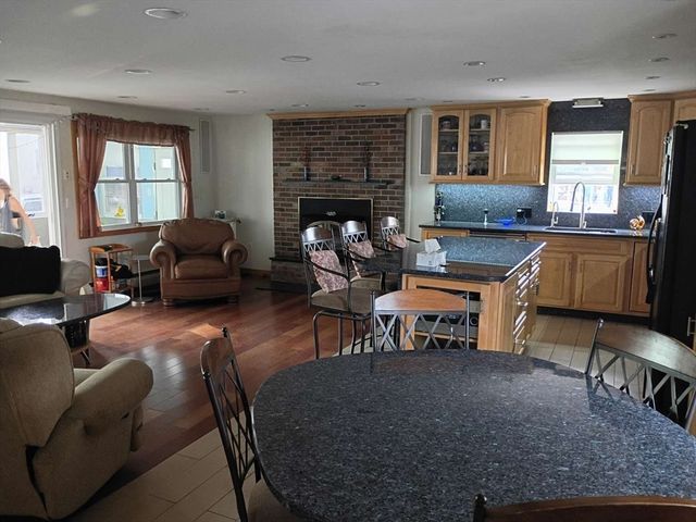 6 Tilden Ave, Scituate, MA 02066