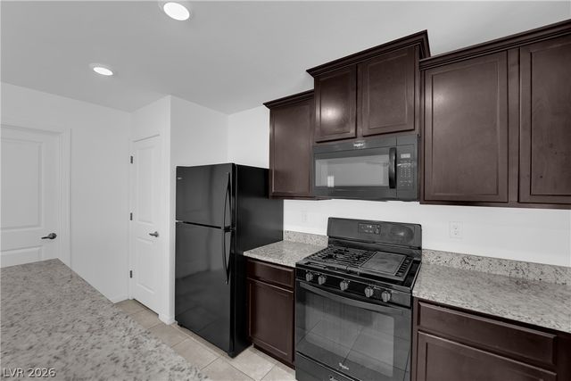 6421 Broadcloth Court, Las Vegas, NV 89122