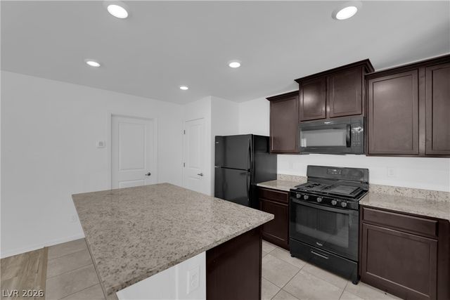 6421 Broadcloth Court, Las Vegas, NV 89122