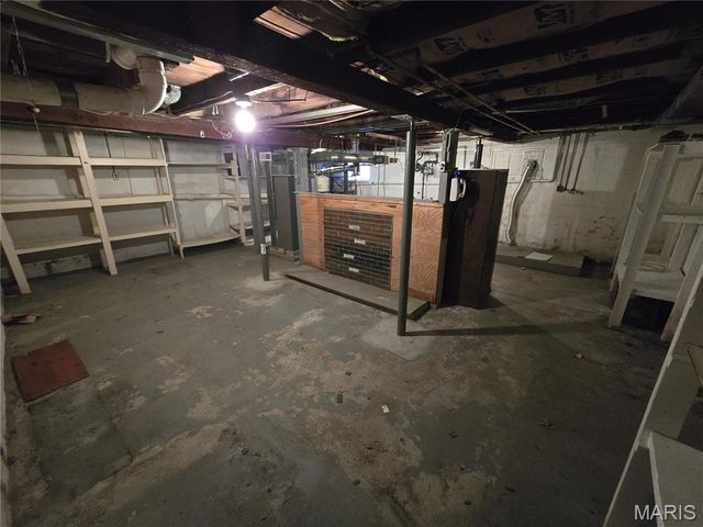 223 W Felton Avenue, St Louis, MO 63125