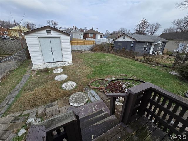 223 W Felton Avenue, St Louis, MO 63125