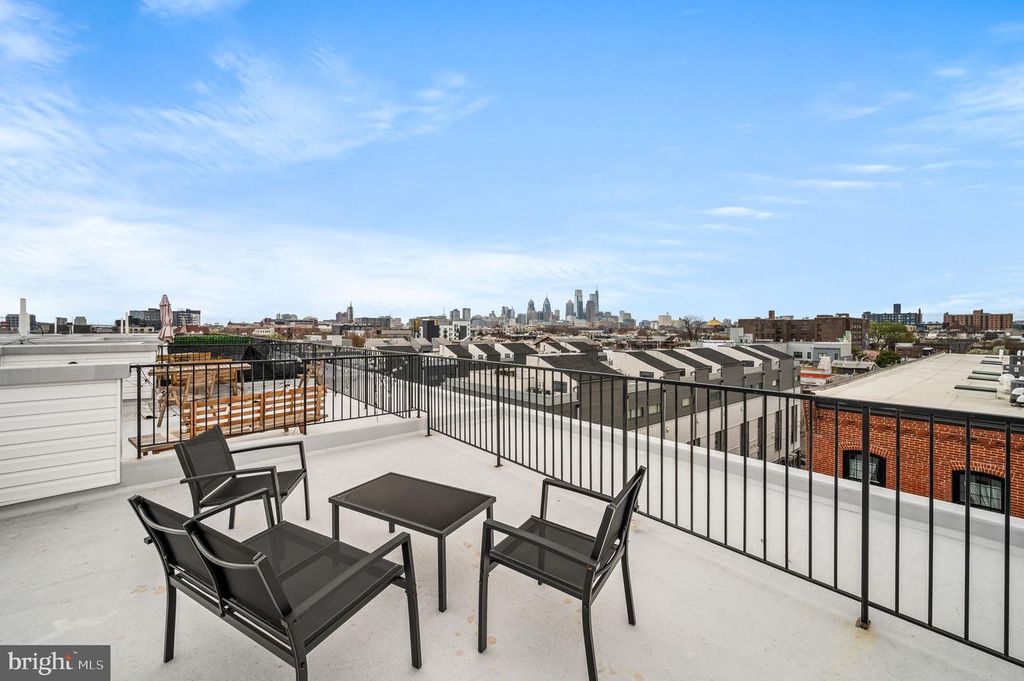 1115 N AMERICAN ST #D5, Philadelphia, PA 19123