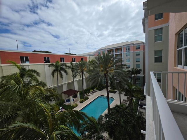 804 E Windward Way 508, Lantana, FL 33462