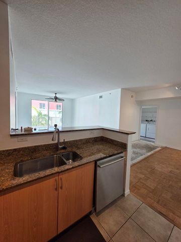 804 E Windward Way 508, Lantana, FL 33462