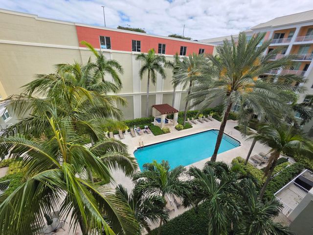 804 E Windward Way 508, Lantana, FL 33462