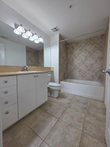 804 E Windward Way 508, Lantana, FL 33462