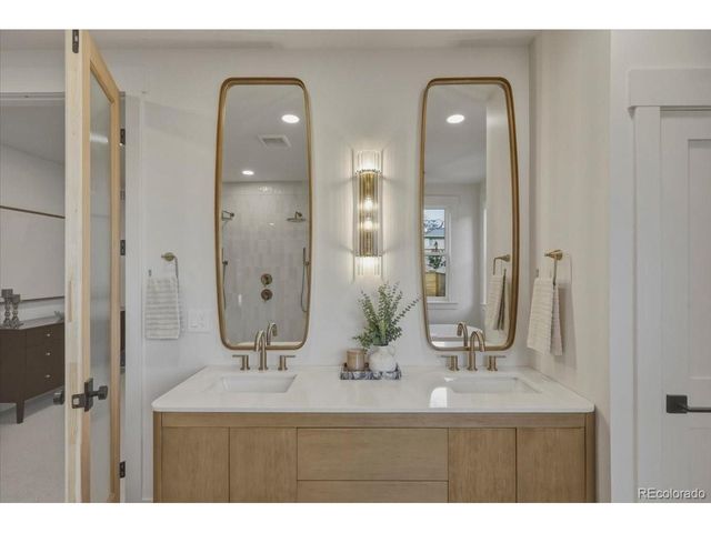 4352 S Bannock St, Englewood, CO 80110
