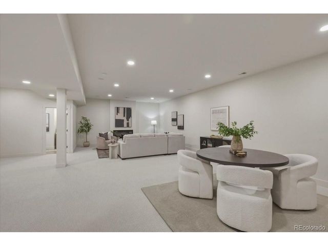 4352 S Bannock St, Englewood, CO 80110