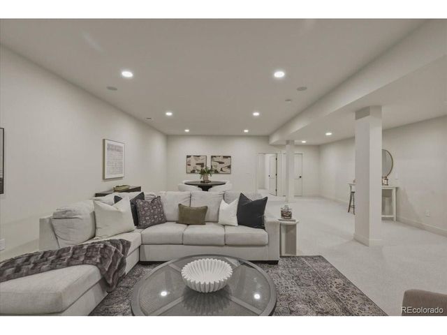 4352 S Bannock St, Englewood, CO 80110